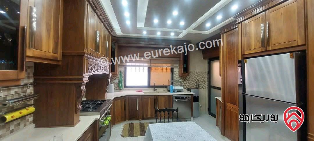 شقة شبه أرضية مساحة 250م للبيع في عمان - المدينة الرياضية بالقرب من مكافحة التهريب 