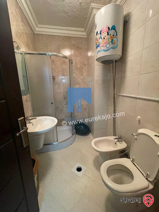 شقة مفروشة طابق اول 150م تشطيب سوبر ديلوكس للبيع في عمان - خلدا