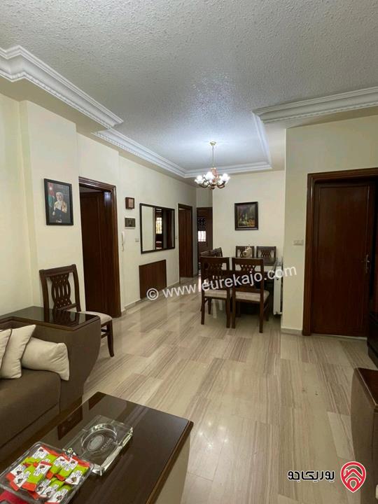 شقة أرضية مساحة 109م داخلي و 50م خارجي للبيع في عمان - الياسمين 