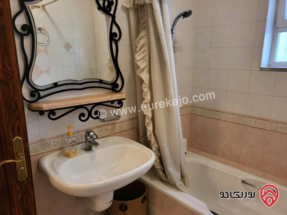 شقة أرضية دوبلكس مساحة 319م داخلي و 100م خارجي للبيع في عمان - ام السماق