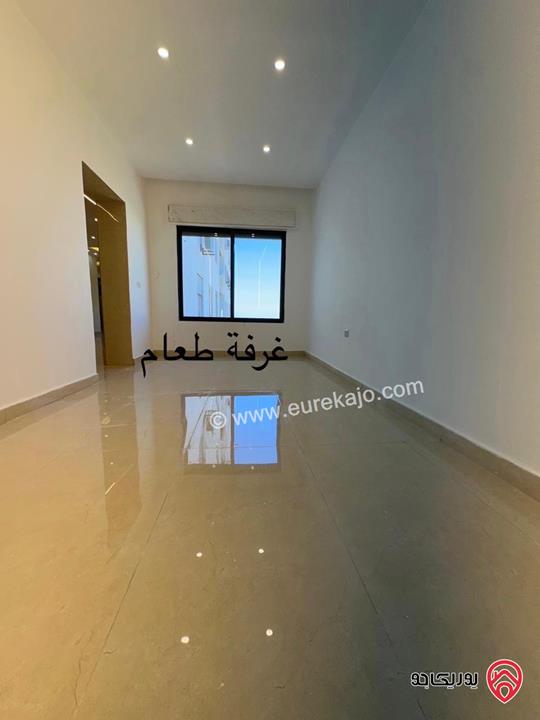 شقة شبه أرضية مساحة 200م للبيع في عمان - مرج الحمام