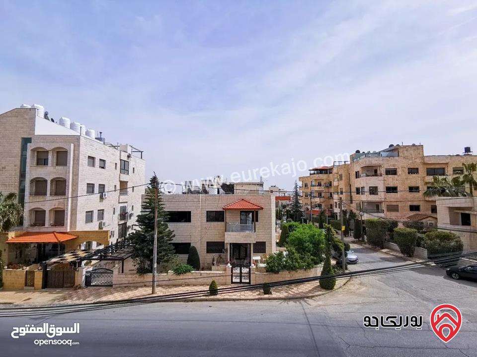 شقة فاخرة طابق ثالث مساحة 125م للبيع في عمان - ضاحية الامير راشد 