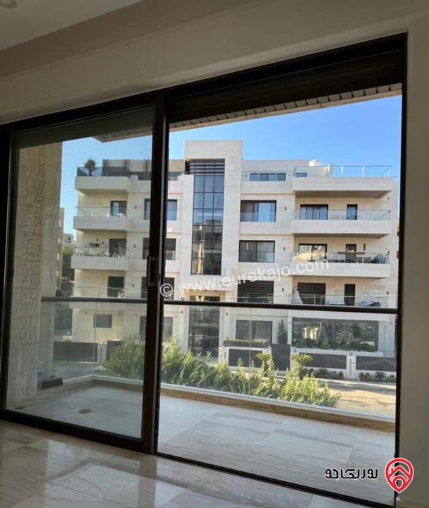 شقة طابق أول مساحة 200م للايجار في عمان - دير غبار 