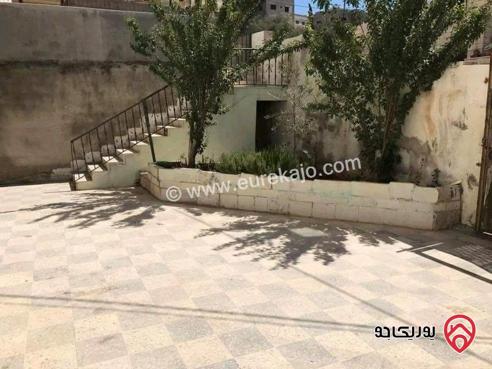 بيت مستقل مساحة 342م على أرض 1000م للبيع في اربد - اجمل مناطق بيت راس