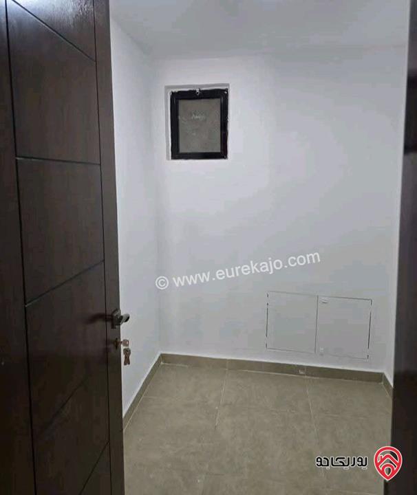 شقة فارغة أرضية مساحة 200م للايجار في عمان - دابواق 