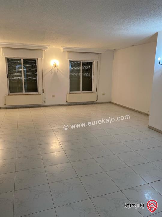 First-Floor Apartment – 265 m² for rent in Amman - Sweifieh