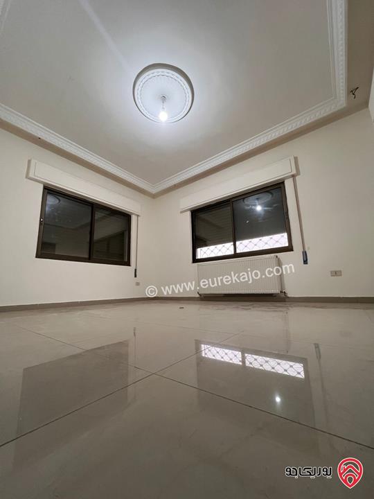 شقة طابق اول من فيلا مساحة 230م للايجار في عمان - دابوق 