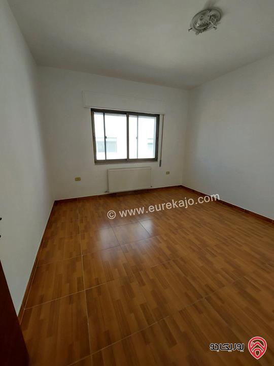 شقة طابق ثالث مساحة 175م للبيع في عمان - ضاحية الرشيد