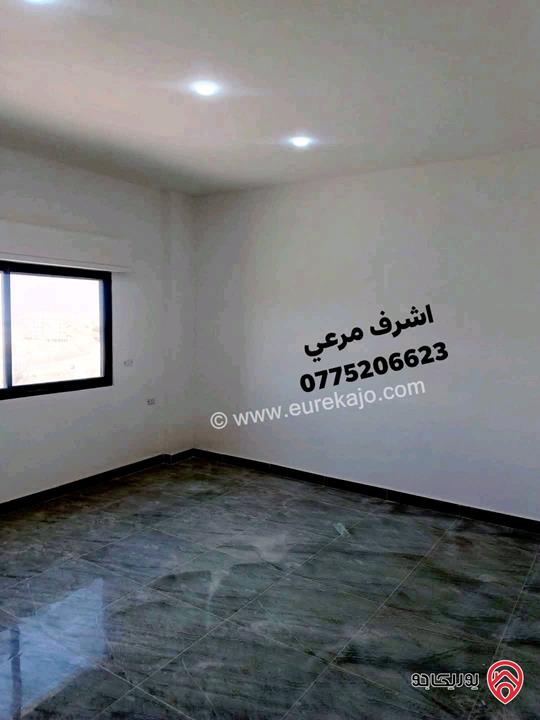 شقة 170م لم تسكن طابق أول للبيع في الزرقاء الجديدة