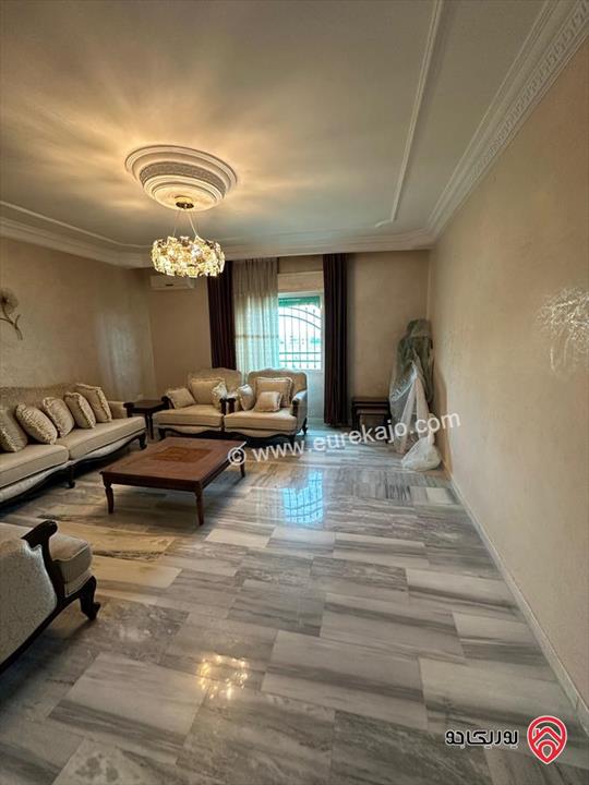 شقة طابق اخير مميزة مساحة 171م للبيع في عمان - طبربور / الخزنة