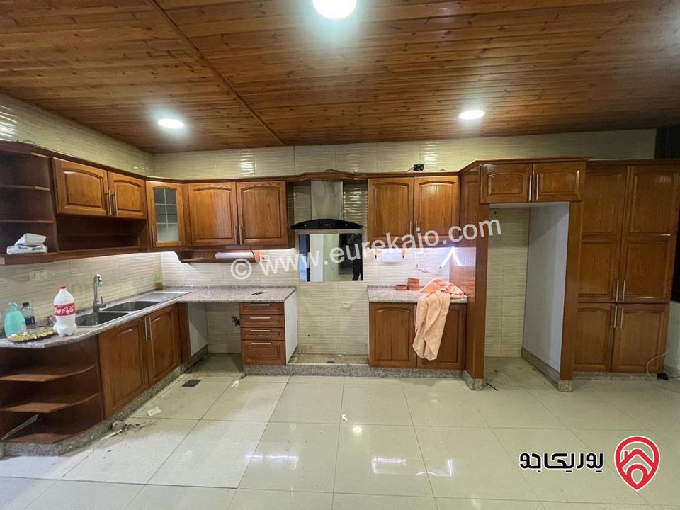 روف فارغ مساحة 110م للايجار في عمان - أم السماق