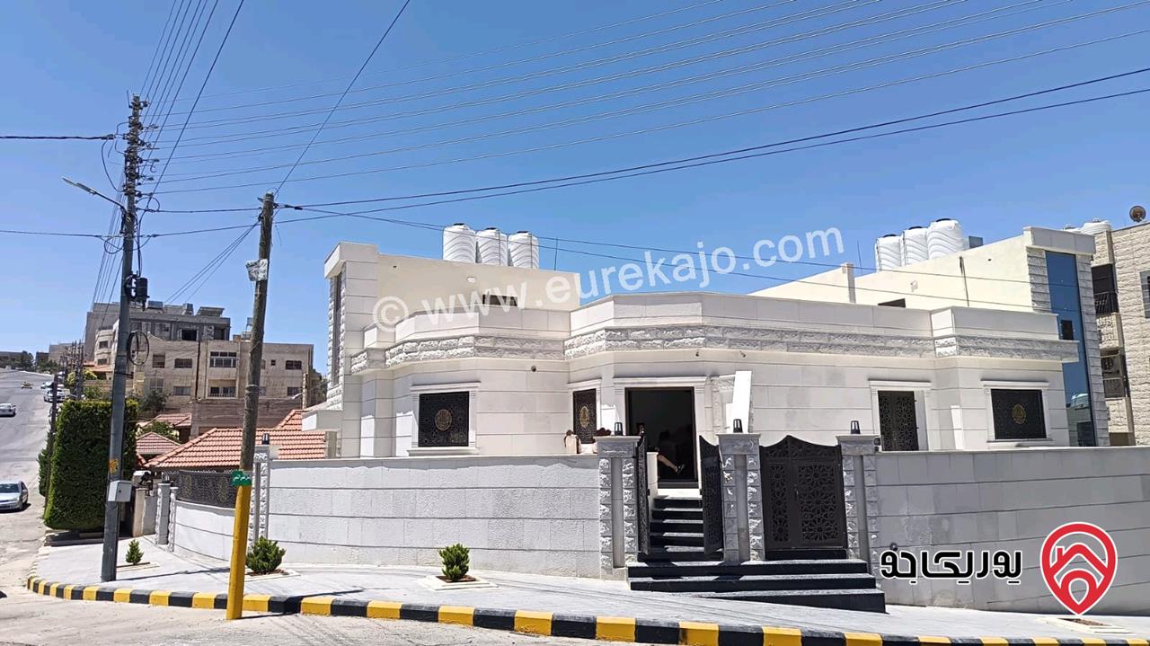 فيلا مساحة البناء 330م على أرض 530م للبيع في عمان - ابو علندا