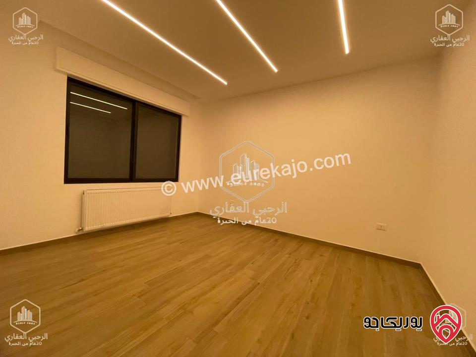 شقة سوبرديلوكس جديد لم يسكن طابق ثالث مع رووف مساحة 280م للايجار في عمان - الشميساني