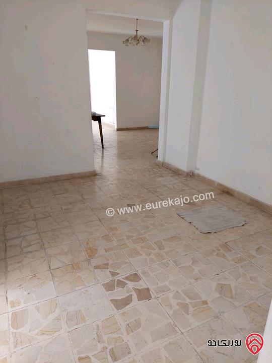 شقة مساحة 150م طابق أول للبيع في عمان - البيادر وادي السير