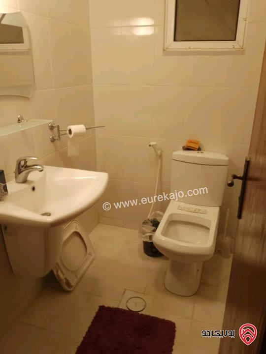 شقة ارضية مساحة 150م داخلي و 60م خارجي للبيع مفروش في عمان - صويلح