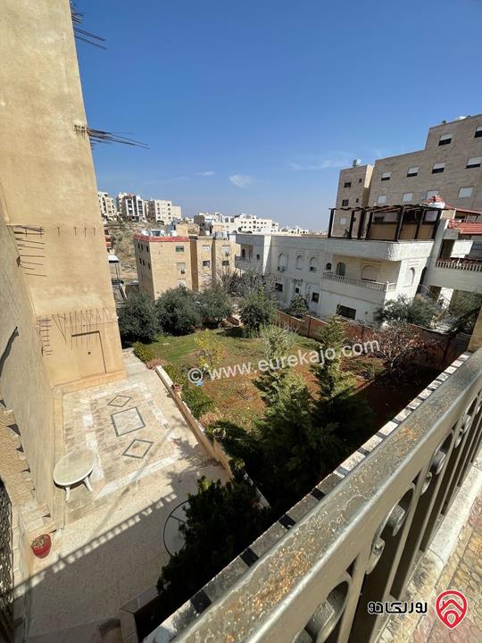 منزل مستقل مساحة 847م على أرض 960م للبيع في عمان - طبربور