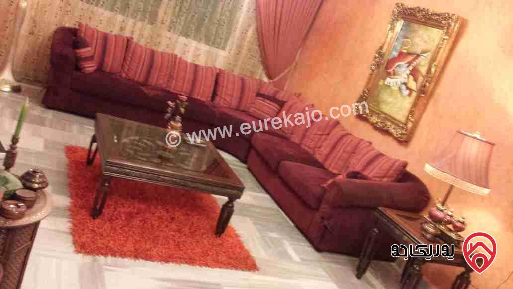 شقة أرضية مساحة 213م تراسات مكرمدة 200م للبيع في عمان - المدينة الرياضية 