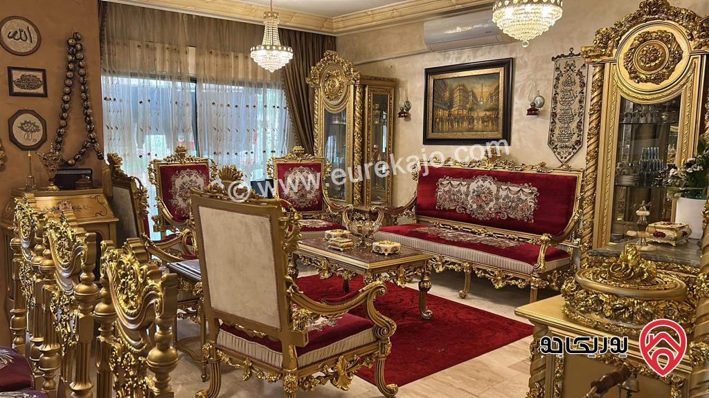شقة فاخرة طابق ثاني مساحة 265م للبيع في عمان - خلدا