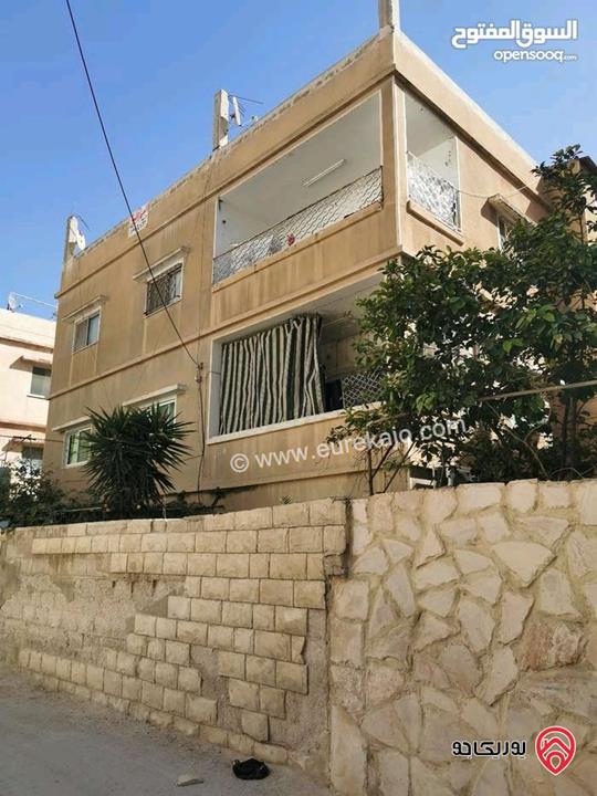 عمارة على أرض 355م للبيع في الزرقاء، شارع السعادة