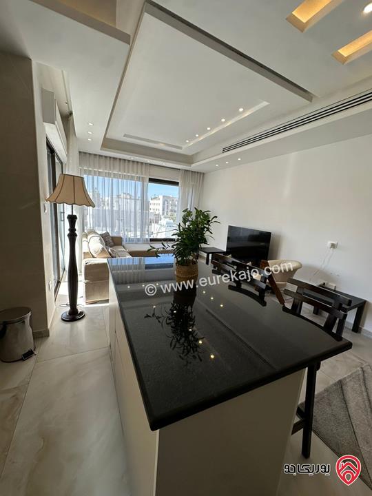 شقة فاخرة طابق ثاني مساحة 100م للايجار مفروشة في عمان - عبدون 