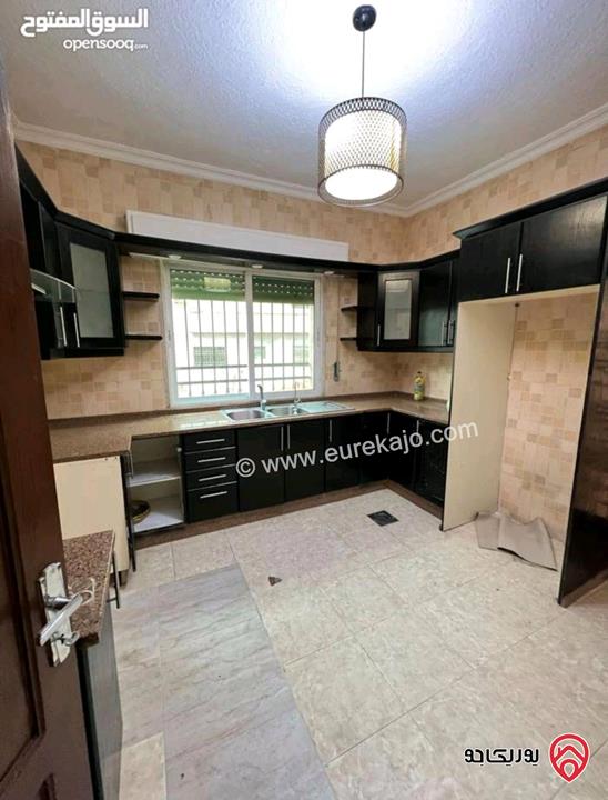 شقة طابق ارضي معلق مساحة 120م للبيع في عمان - الجيبهة حي الريان  