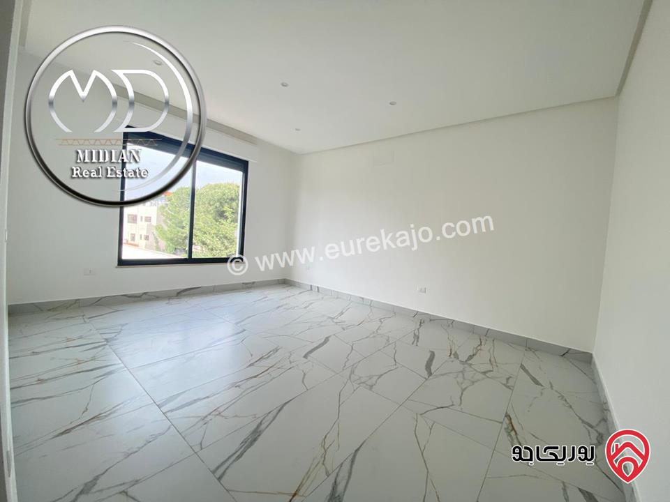 شقة فارغة للايجار في عمان - خلدا العوجانية مساحة 210م طابق اول تشطيبات و ديكورات عصرية فاخرة اطلالة جميلة