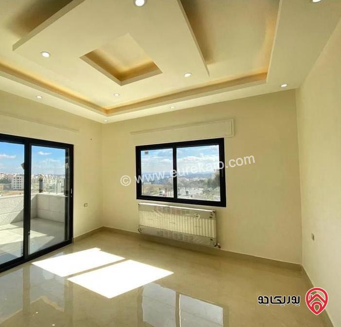 شقة طابق ارضي مساحة 180م للبيع عمان - الجبيهة