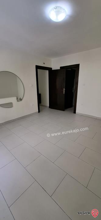 شقة طابق ثالث مساحة 130م للبيع بموقع مميز جداً في عمان - طبربور