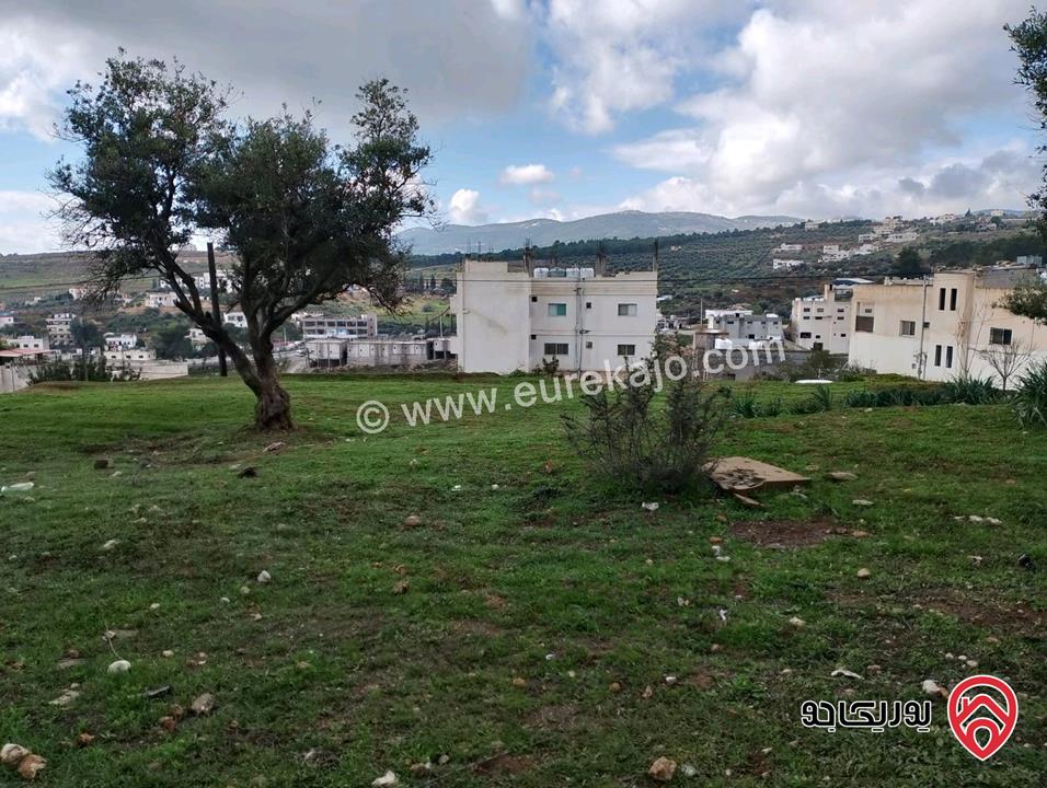 قطعة أرض مساحة 1 دونم و 150م للبيع في جرش