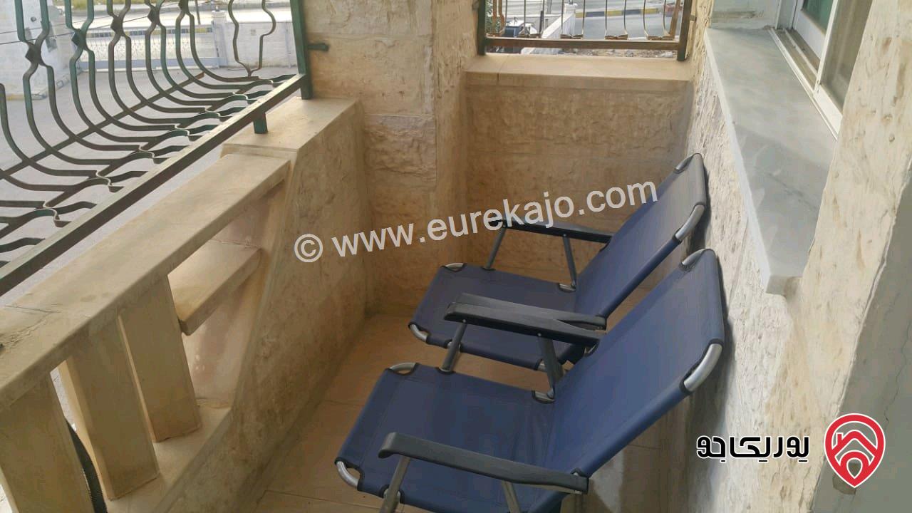 شقة مفروشة مساحة 120م للايجار من المالك مباشرة مطابقة للصور تماماً في اربد - شمال مجمع عمان الجديد /يومي أو أسبوعي أو شهري/للعائلات و العرسان