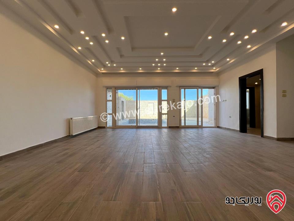 فيلا فاخرة مساحة 550م على ارض 1 دونم للبيع في عمان - عبدون اطلالة خلابة 