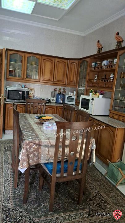 شقة ارضية مساحة 370م مع حديقة للبيع في عمان - تلاع العلي