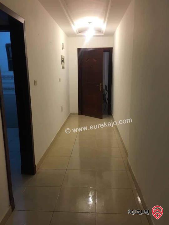 شقة مساحة 150م طابق ثاني للإيجار في عمان - الجبيهة حي الريان 