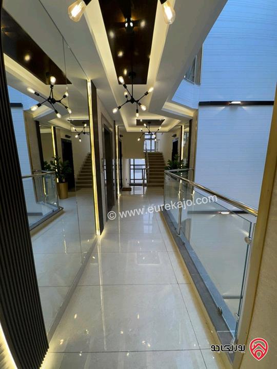 شقة فارغة مساحة 163م طابق اول للإيجار في عمان - طريق المطار 