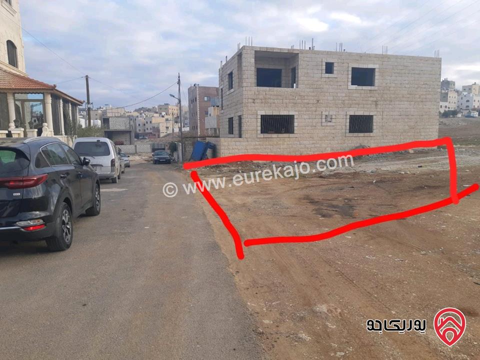 أرض مساحة 302م للبيع في عمان - المستندة