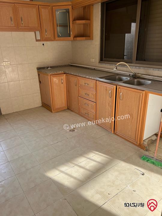 شقة مساحة 100م للبيع في عمان - الجبيهة إشارة المنهل خلف مخابز فيلادلفيا