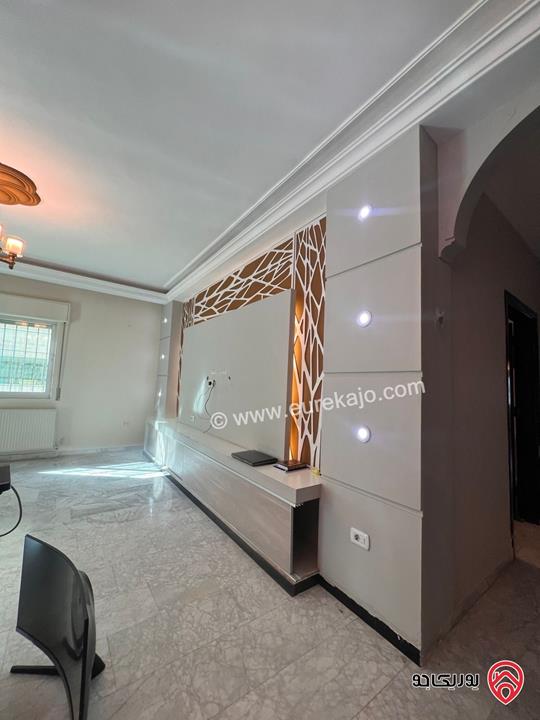 شقة طابق أرضي معلق مساحة 170م للايجار في عمان - عرقوب خلدا 