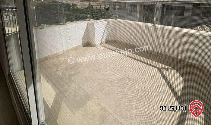 شقة فارغة طابق أول مساحة 230م للايجار في عمان - خلدا 