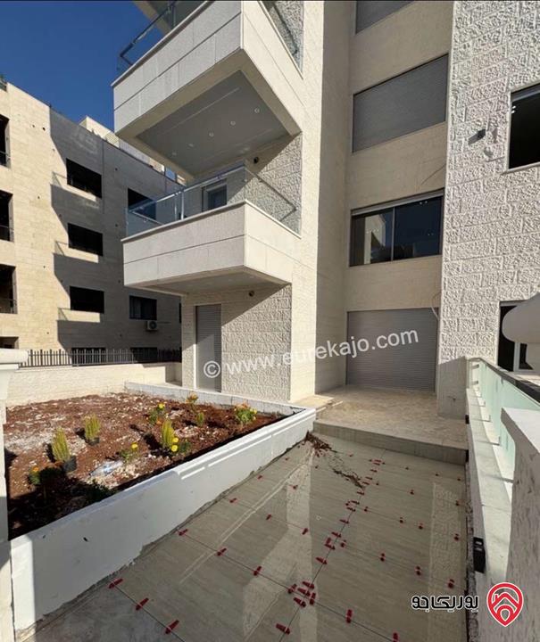 ⁨شقة طابق اول مساحة 135م للبيع في عمان - البنيات مقابل جامعة البتراء