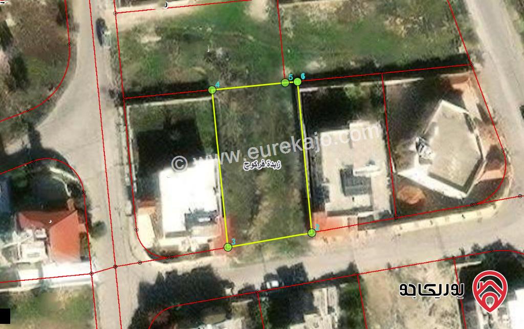 قطعة ارض مساحة 799م للبيع في اربد - زبدة 