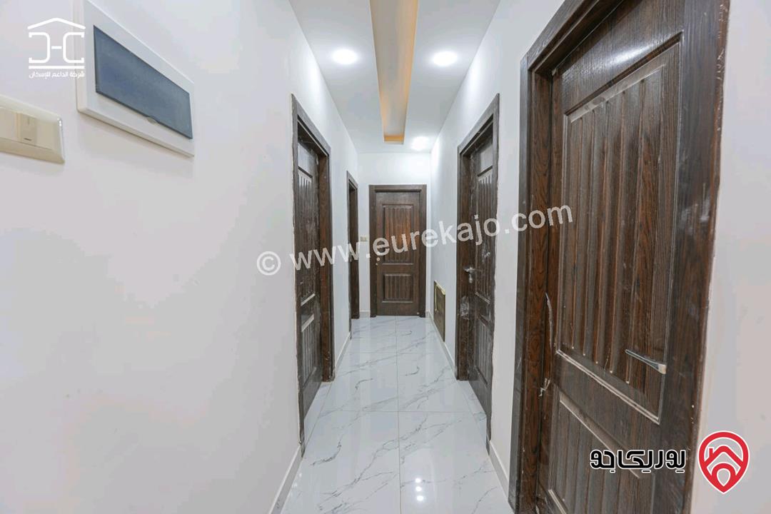 شقة جديدة دوبلكس مع روف مساحة 220م للإيجار في عمان - شفا بدران/ الكوم