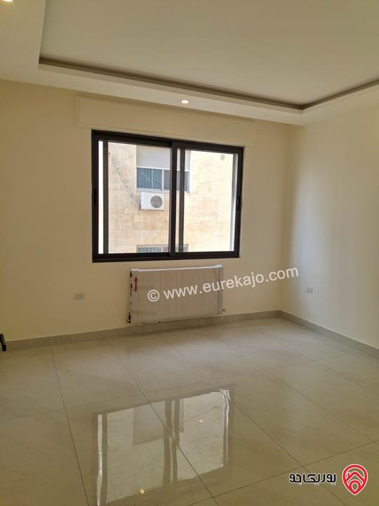 شقة جديدة طابق أول مساحة 175م للبيع في عمان - الرابية