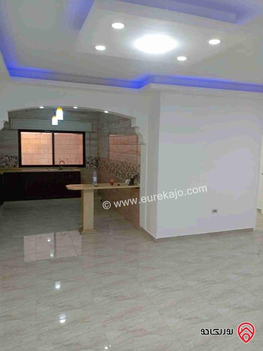 شقة مساحة 171م طابق اول للبيع في عمان - تلاع العلي