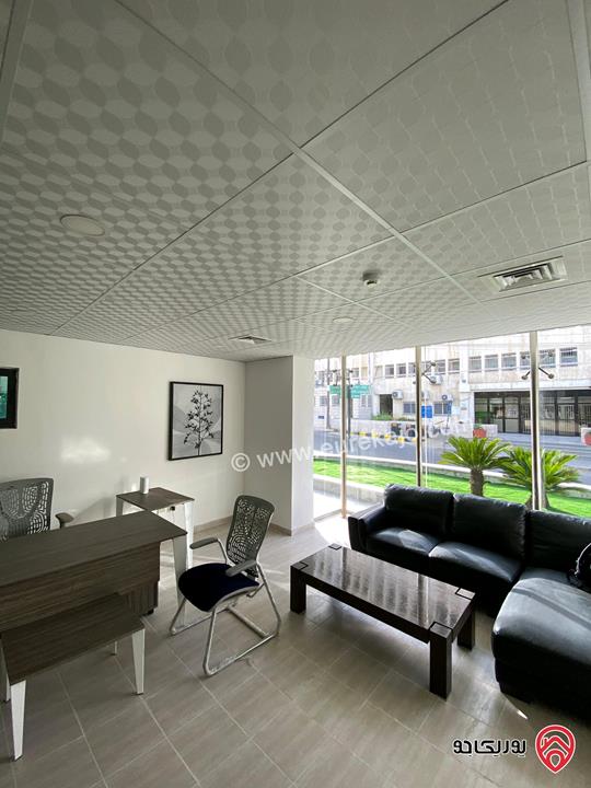 مجمع تجاري على أرض 258م للبيع في عمان قرب البوليفارد 