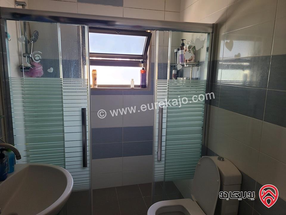 شقة مساحة 200م طابق ثالث مع روف للبيع في عمان - تلاع العلي عرقوب خلدا 