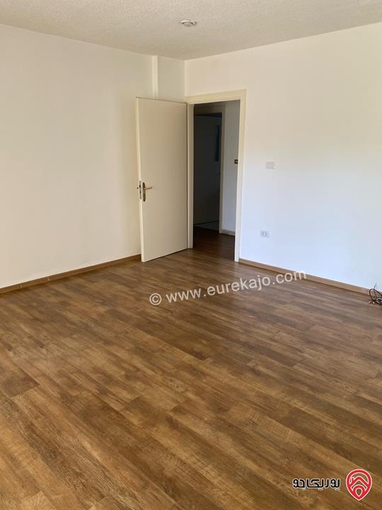First-Floor Apartment – 265 m² for rent in Amman - Sweifieh