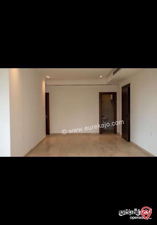 شقة فاخرة حديثة مع مطبخ حديث راكب مساحة 235م للايجار في عمان - عبدون