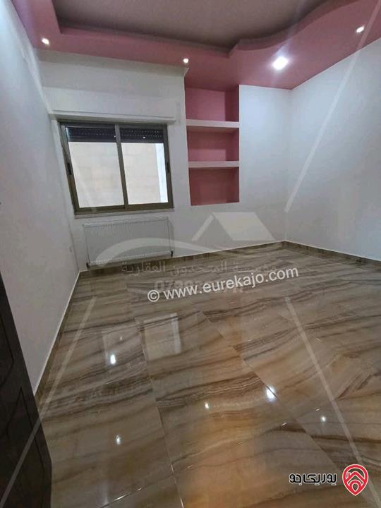 شقة فارغة أرضية مساحة 160م مع ترس 50م ومدخل خاص للايجار في عمان - ام السماق