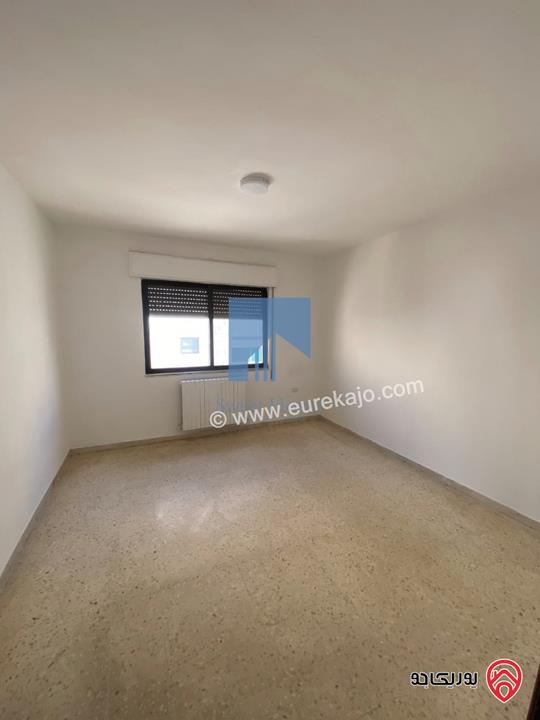 شقة مميزة طابق ثالث 168م للبيع في عمان - خلدا 