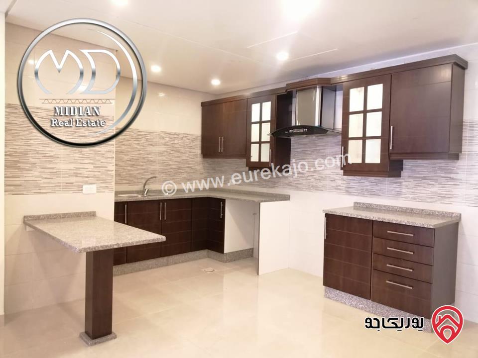 شقة شبه ارضي فارغة للايجار في عمان - الدوار السابع مساحات 100م سوبر ديلوكس تصلح للعرسان بسعر مميز